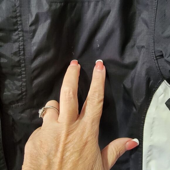 The North Face black Hooded windbreaker jacket Size L hyvent Nylon - Picture 7 of 13